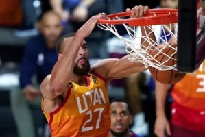  戈贝尔盖帽盛宴爵士战胜活塞