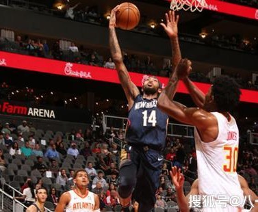  莫兰特暴力美学扣篮引领灰熊击溃鹈鹕防线  